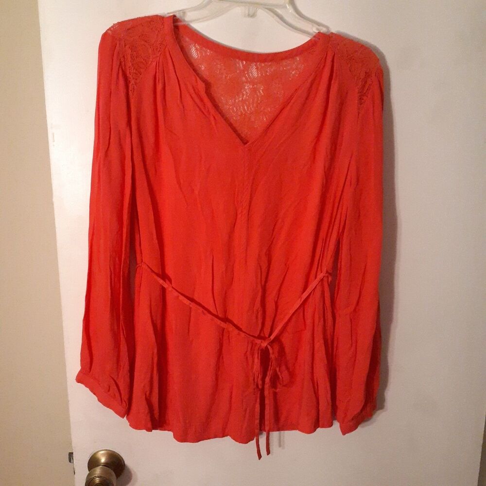 Motherhood Maternity Top Deep Coral Pink Lace Feminine Shirt Blouse M Casual